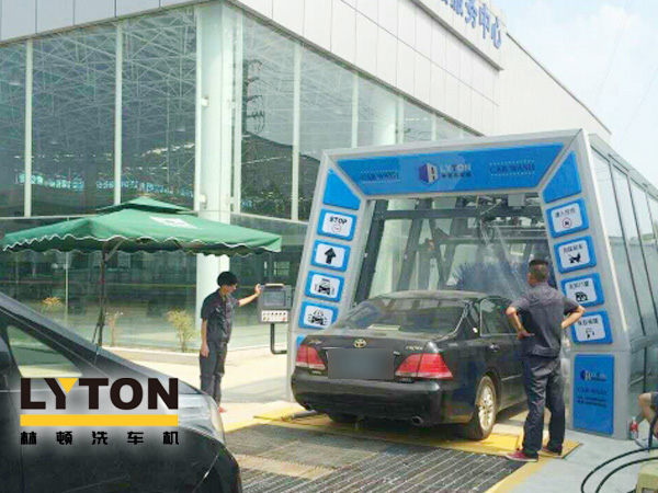 提升保險理賠增值服務(wù)!交通事故處理中心采購配置林頓fx11系列隧道式電腦洗車機(jī)