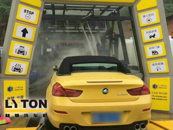 高效快捷,安全可靠!林頓FX11電腦洗車機(jī)高端車型清洗!
