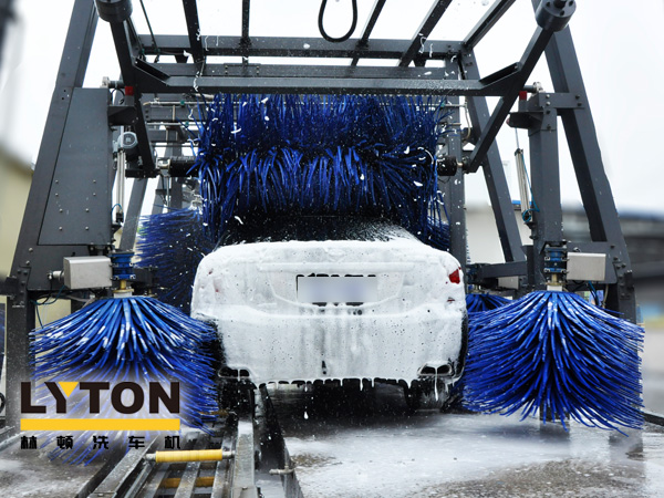洗車液如何選擇?全自動(dòng)洗車機(jī)廠家來支招!切勿使用洗衣粉及堿性洗滌劑洗車!
