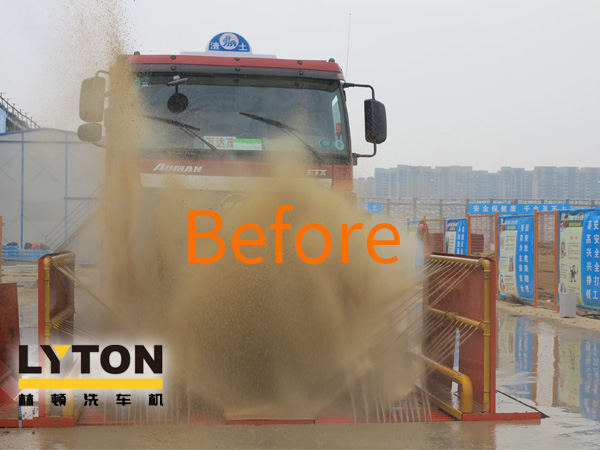 全自動(dòng)工程類清洗設(shè)備通過短時(shí)間內(nèi)快速的沖洗,做到十秒鐘的時(shí)間就可以快速的清洗一臺(tái)車輛,這樣現(xiàn)場(chǎng)的車輛在進(jìn)行沖洗的時(shí)候,都是不需要排隊(duì)的,即沖即走。