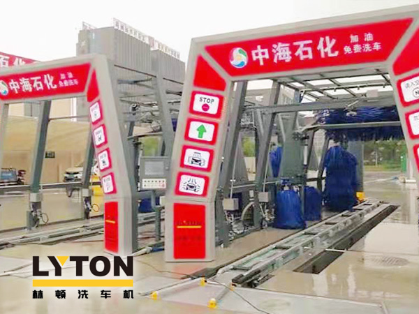 效率高、體驗(yàn)好、效益增及環(huán)保加持!未來(lái)洗車新勢(shì)力——全自動(dòng)洗車機(jī)