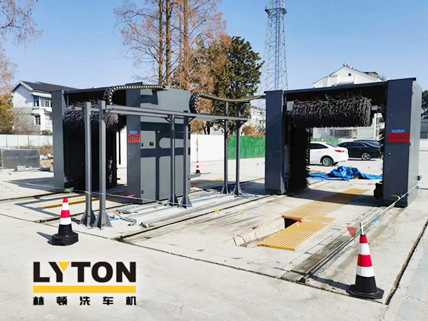 林頓全自動洗車機發貨！目的地：浙江桐鄉。源頭廠家！值得信賴！！