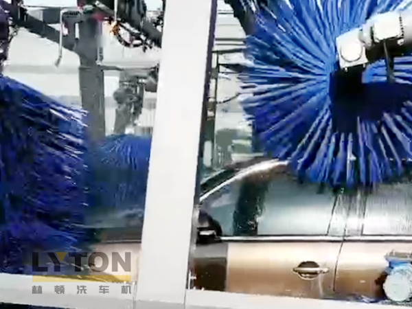 洗車機源頭廠家，值得信賴！常州雙子星林頓fx11系列全自動洗車機！